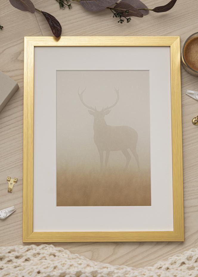 Ram Gold Wood 11x14 inches (27,94x35,56 cm)