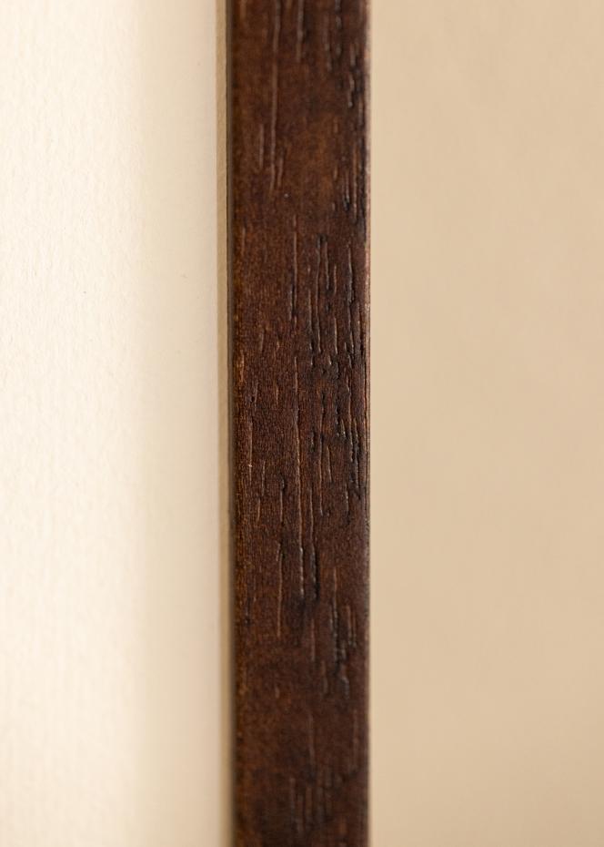Detalbjild brun smal ram - Edsbyn Brun